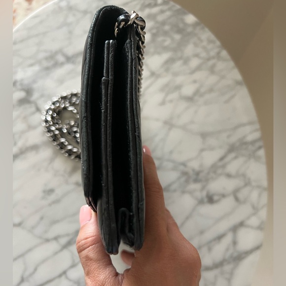 Authentic Chanel WOC lambskin-black - Picture 9 of 14